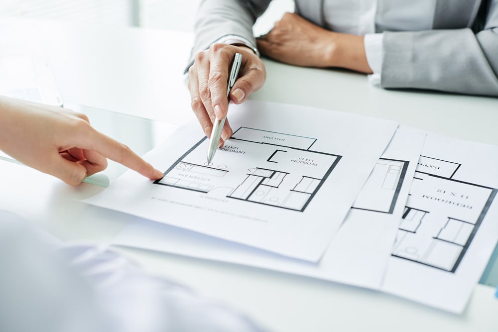 Designing a custom storage layout from facility blueprints