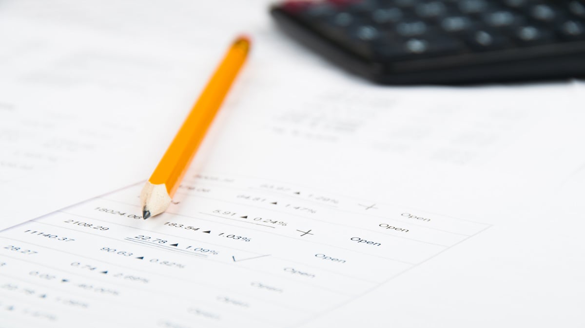 Analyzing inventory usage and cost-savings data