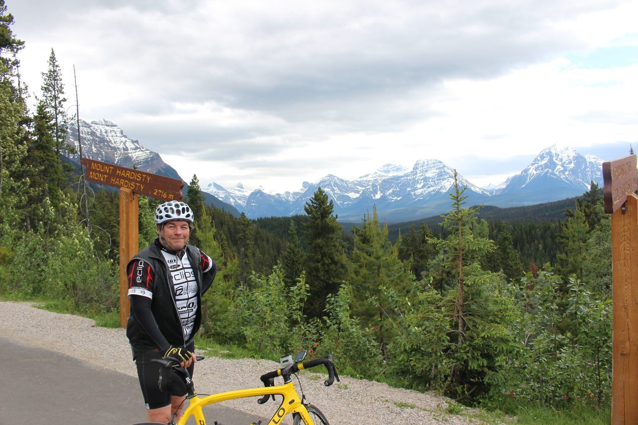 A rider at a viewpoint above the Whirlpool Valley