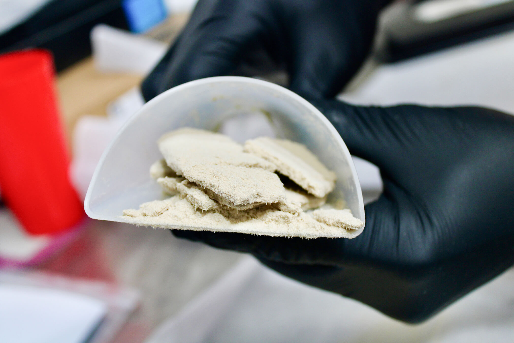 Ice water hash wash station used in bubble hash processing